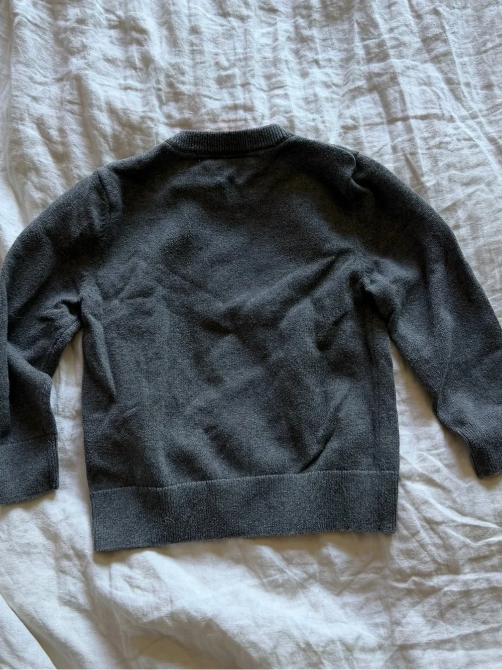 GAP crewneck sweater